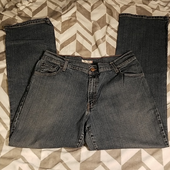 Levis 550 Relaxed Bootcut Blue Jeans Size 16 - Picture 2 of 6
